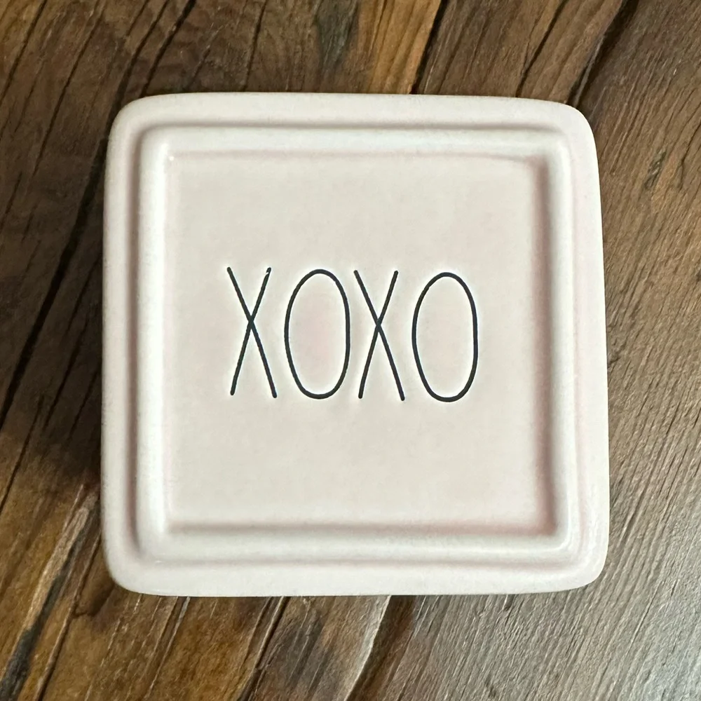 Rae Dunn Jewelry Box in Light Pink